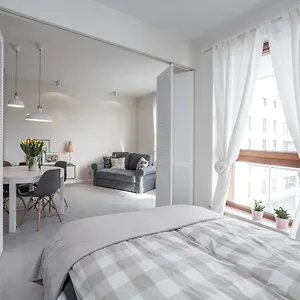 Apartament Z Widokiem Na Dworek