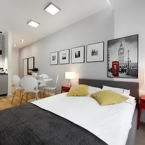 Kalia Apartment Warsaw